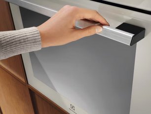 Духовой шкаф Electrolux LOE8F38S фото 3 в Челябинске