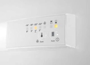Холодильник АЕГ SCR618F6TS фото 4 в Челябинске Холодильник AEG SCR618F6TS фото 4 в Челябинске