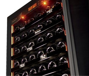 Монотемпературный винный шкаф EuroCave V-REVEL-L R-400012-L2B фото 4 в Челябинске