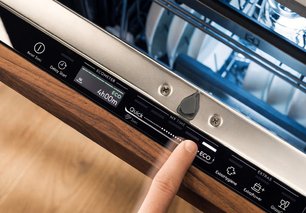 Встраиваемая посудомоечная машина Electrolux EEG88600W фото 4 в Челябинске