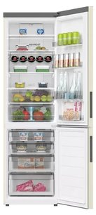 Холодильник Хайер C2F637CCGU1 фото 3 в Челябинске Холодильник Haier C2F637CCGU1 фото 3 в Челябинске