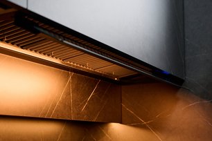 Вытяжка Фалмек VIRGOLA TOUCH NRS BLACK 60 фото 4 в Челябинске Вытяжка Falmec VIRGOLA TOUCH NRS BLACK 60 фото 4 в Челябинске