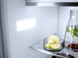 Встраиваемый холодильник Миле K 7733 E фото 4 в Челябинске Встраиваемый холодильник Miele K 7733 E фото 4 в Челябинске