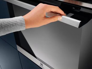 Духовой шкаф Электролюкс EOA9S31CX фото 3 в Челябинске Духовой шкаф Electrolux EOA9S31CX фото 3 в Челябинске