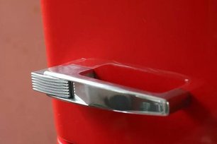 Холодильник Смег FAB30R7 фото 4 в Челябинске Холодильник Smeg FAB30R7 фото 4 в Челябинске