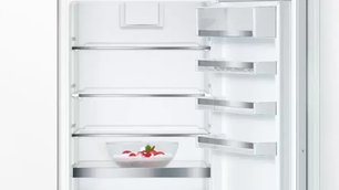 Встраиваемый двухкамерный холодильник Бош KIN86AF3M8 фото 3 в Челябинске Встраиваемый двухкамерный холодильник Bosch KIN86AF3M8 фото 3 в Челябинске