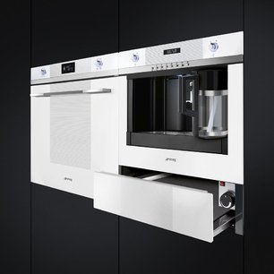 Кофемашина Смег CMSC451B фото 2 в Челябинске Кофемашина Smeg CMSC451B фото 2 в Челябинске