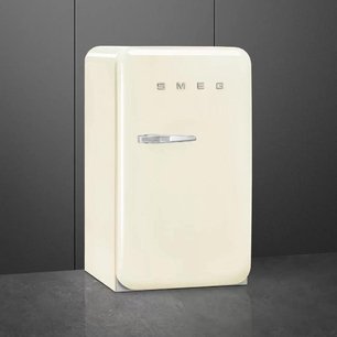 Холодильник Смег FAB10RCR5 фото 3 в Челябинске Холодильник Smeg FAB10RCR5 фото 3 в Челябинске