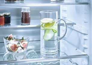 Встраиваемый холодильник Miele KFN 7774 B фото 3 в Челябинске