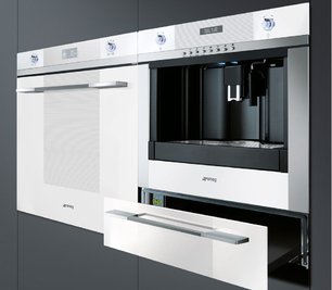 Кофемашина Смег CMSC45B фото 4 в Челябинске Кофемашина Smeg CMSC45B фото 4 в Челябинске