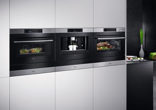 Духовой шкаф АЕГ KMR761000W фото 4 в Челябинске Духовой шкаф AEG KMR761000W фото 4 в Челябинске