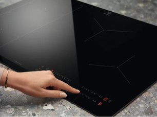 Варочная панель Electrolux EIS62443 фото 2 в Челябинске