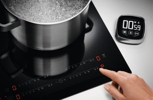 Варочная панель Electrolux EIV63440BW фото 3 в Челябинске