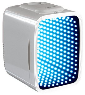 Холодильник для косметики и напитков Мэйвел MD-04C3W-RGB фото 3 в Челябинске Холодильник для косметики и напитков Meyvel MD-04C3W-RGB фото 3 в Челябинске