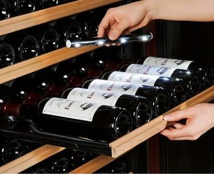 Монотемпературный винный шкаф EuroCave V-PREM-S V-200011-S фото 4 в Челябинске