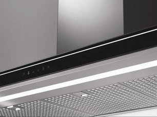 Вытяжка Falmec Luce 90 Glass Black island фото в Челябинске