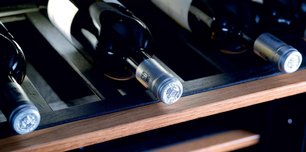 Отдельностоящий винный шкаф Иринокс Vinoteca HVFS2350001 фото 2 в Челябинске Отдельностоящий винный шкаф Irinox Vinoteca HVFS2350001 фото 2 в Челябинске