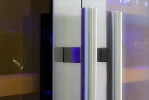Винный шкаф Coldvine C30-KST2 фото 4 в Челябинске Винный шкаф Cold Vine C30-KST2 фото 4 в Челябинске