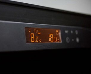 Встраиваемый мультитемпературный винный шкаф EuroCave S-259 K-800021-L фото 2 в Челябинске