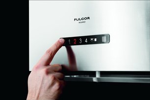 Вытяжка Фулгор Милано SHD 9004 TC X фото 2 в Челябинске Вытяжка Fulgor Milano SHD 9004 TC X фото 2 в Челябинске
