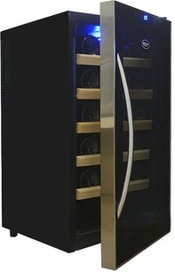 Винный шкаф Coldvine C18-TBF1 фото в Челябинске Винный шкаф Cold Vine C18-TBF1 фото в Челябинске