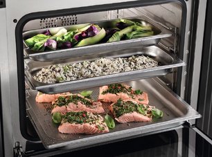 Встраиваемая пароварка Miele DGC 7665 HC Pro OBSW фото 3 в Челябинске