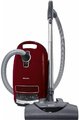 Пылесос Miele SGEA3 Complete C3 Cat&Dog ежевичный красный Пылесос Miele SGEA3 Complete C3 Cat&Dog ежевичный красный