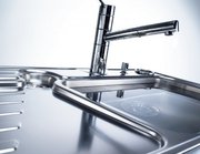 Смеситель Franke Landy 350 выдвижной шланг хром фото 2 в Челябинске