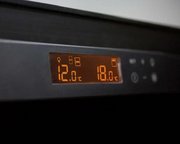 Трехтемпературный винный шкаф EuroCave E-PURE-L P-300064-L фото 4 в Челябинске