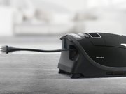 Пылесос Миле SGSF5 Complete C3 Parquet XL PowerLine черный фото 4 в Челябинске Пылесос Miele SGSF5 Complete C3 Parquet XL PowerLine черный фото 4 в Челябинске