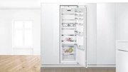 Встраиваемый однокамерный холодильник Bosch KIR81ADE0 фото 2 в Челябинске