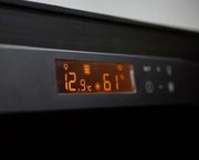 Монотемпературный винный шкаф EuroCave V-PURE-S P-300012-S фото 3 в Челябинске
