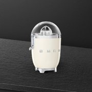 Соковыжималка Smeg CJF11CREU фото 4 в Челябинске