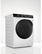 Стиральная машина Electrolux EW8F1R48B фото 2 в Челябинске