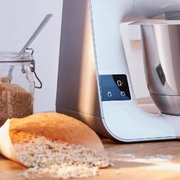 Кухонный комбайн Bosch MUM5XW10 фото 3 в Челябинске