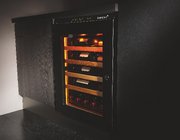 Встраиваемый монотемпературный винный шкаф V-INSP-S EuroCave I-090016-S фото 3 в Челябинске