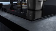 Газовая варочная панель с индукцией Kuppersbusch KIG 6850.0 SR-E5 Black Velvet фото 4 в Челябинске