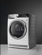 Сушильная машина с тепловым насосом AEG T9DBA68SC фото 3 в Челябинске