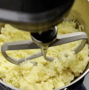 Миксер Китчен Эйд 5KSM150PSELT фото 2 в Челябинске Миксер KitchenAid 5KSM150PSELT фото 2 в Челябинске