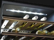 Холодильный шкаф для вина Smeg CVI318X фото 4 в Челябинске