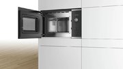Встраиваемая микроволновая печь Bosch BFL524MS0 фото 3 в Челябинске