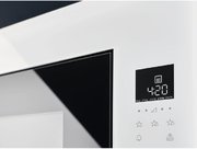 Встраиваемая микроволновая печь Electrolux KMFE264TEW фото 4 в Челябинске
