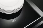 Встраиваемый ящик для подогрева посуды AEG KDK911424M фото 2 в Челябинске