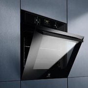 Духовой шкаф Electrolux EOF3H50BK фото 3 в Челябинске