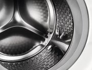 Стиральная машина Electrolux EW9F1R61B фото 3 в Челябинске