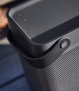 Портативный динамик Бэнг Олуфсен Beolit 17 фото 2 в Челябинске Портативный динамик Bang & Olufsen Beolit 17 фото 2 в Челябинске