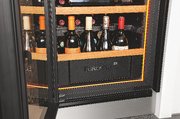 Встраиваемый монотемпературный винный шкаф V-INSP-S EuroCave I-090017-S фото 2 в Челябинске