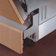 Петля для фасада Гаггенау DA021000 фото 2 в Челябинске Петля для фасада Gaggenau DA021000 фото 2 в Челябинске