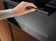 Встраиваемая микроволновая печь Electrolux LVM9E2XZ фото 3 в Челябинске