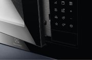 Встраиваемая микроволновая печь Electrolux LMS4253TMK фото 2 в Челябинске